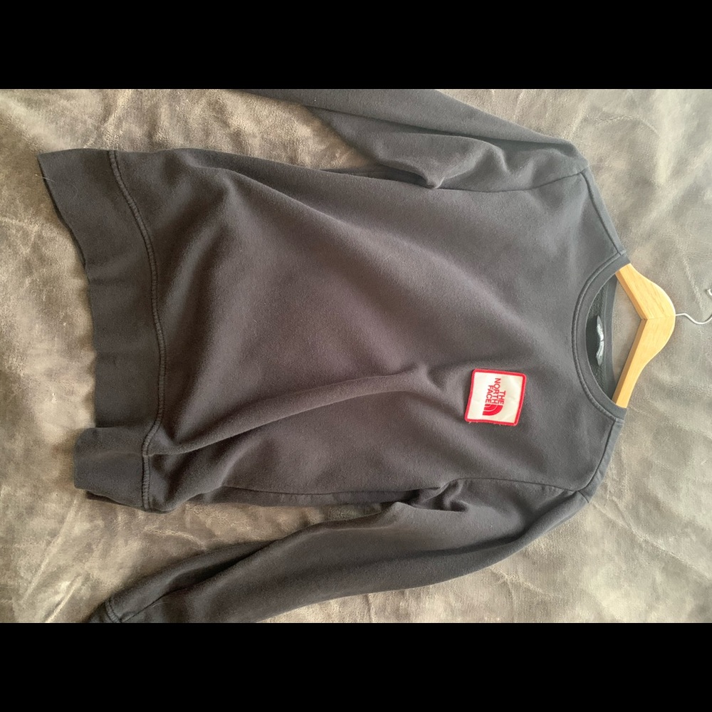North face crewneck small